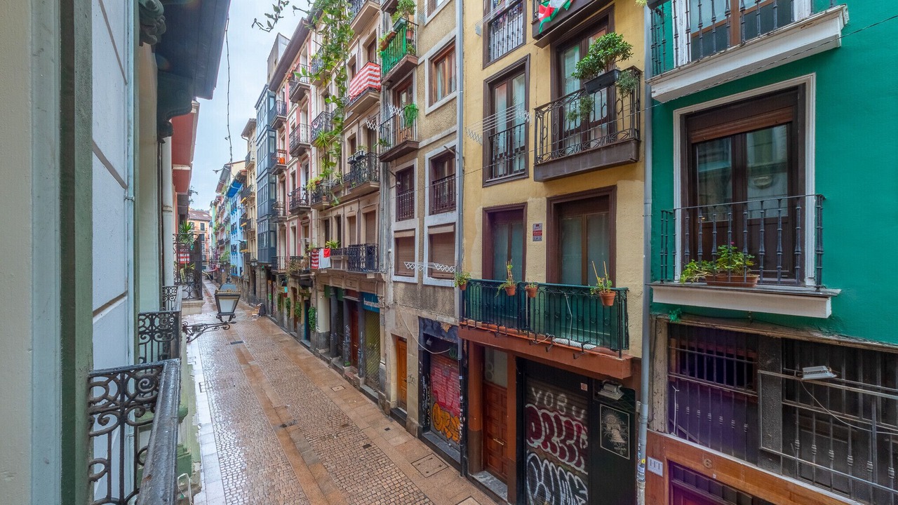 Photo of Patio Balcony in Bilbao Old Town