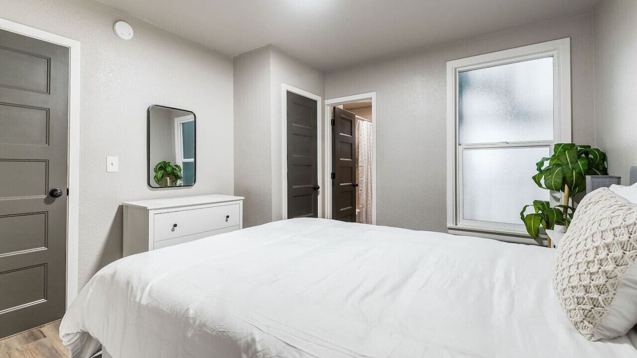 Photo of Bedroom in Hilltop