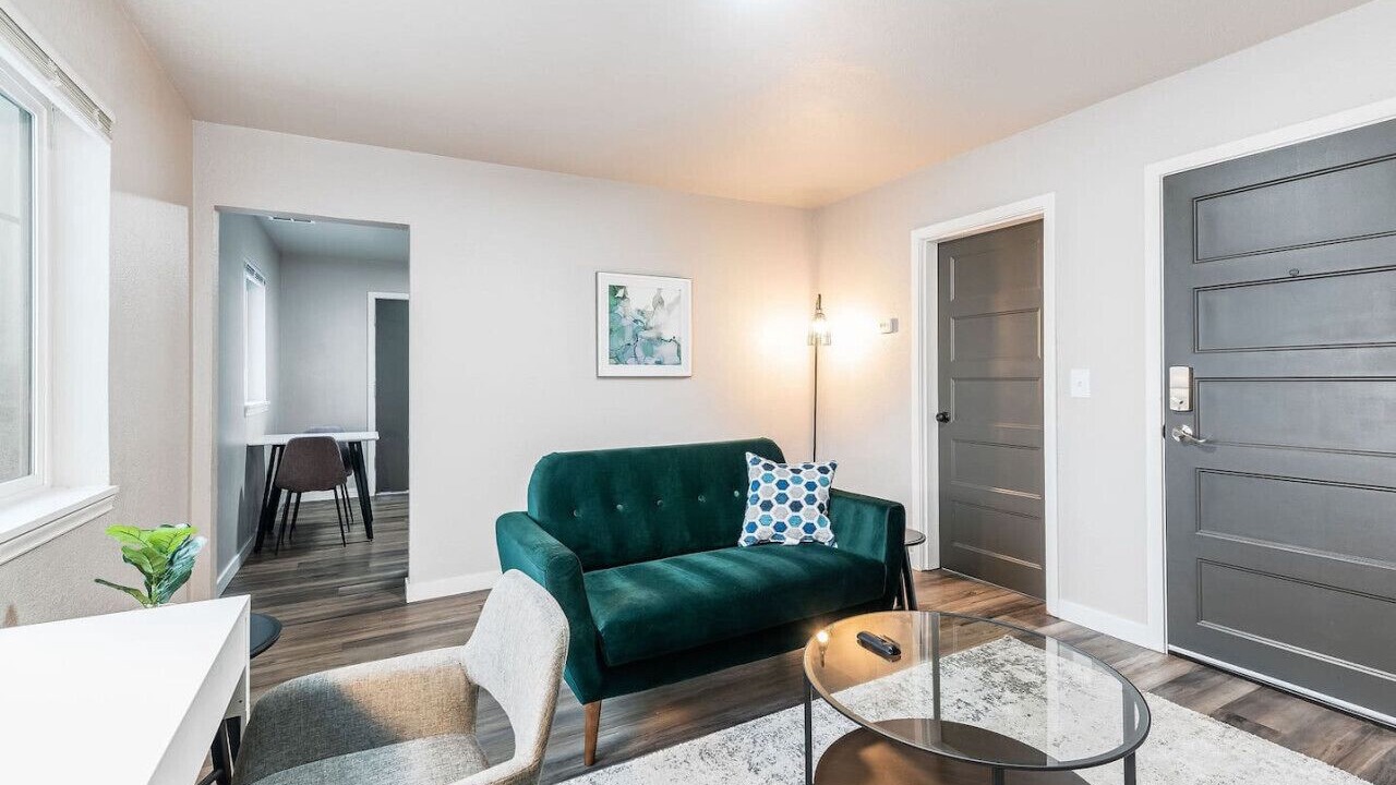 Photo of Livingroom in Hilltop