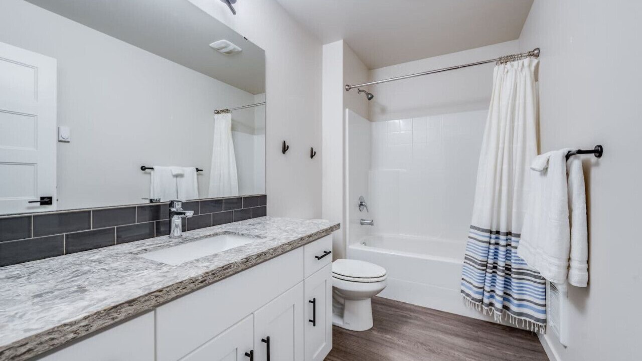 Photo of Bathroom in Central Tacoma