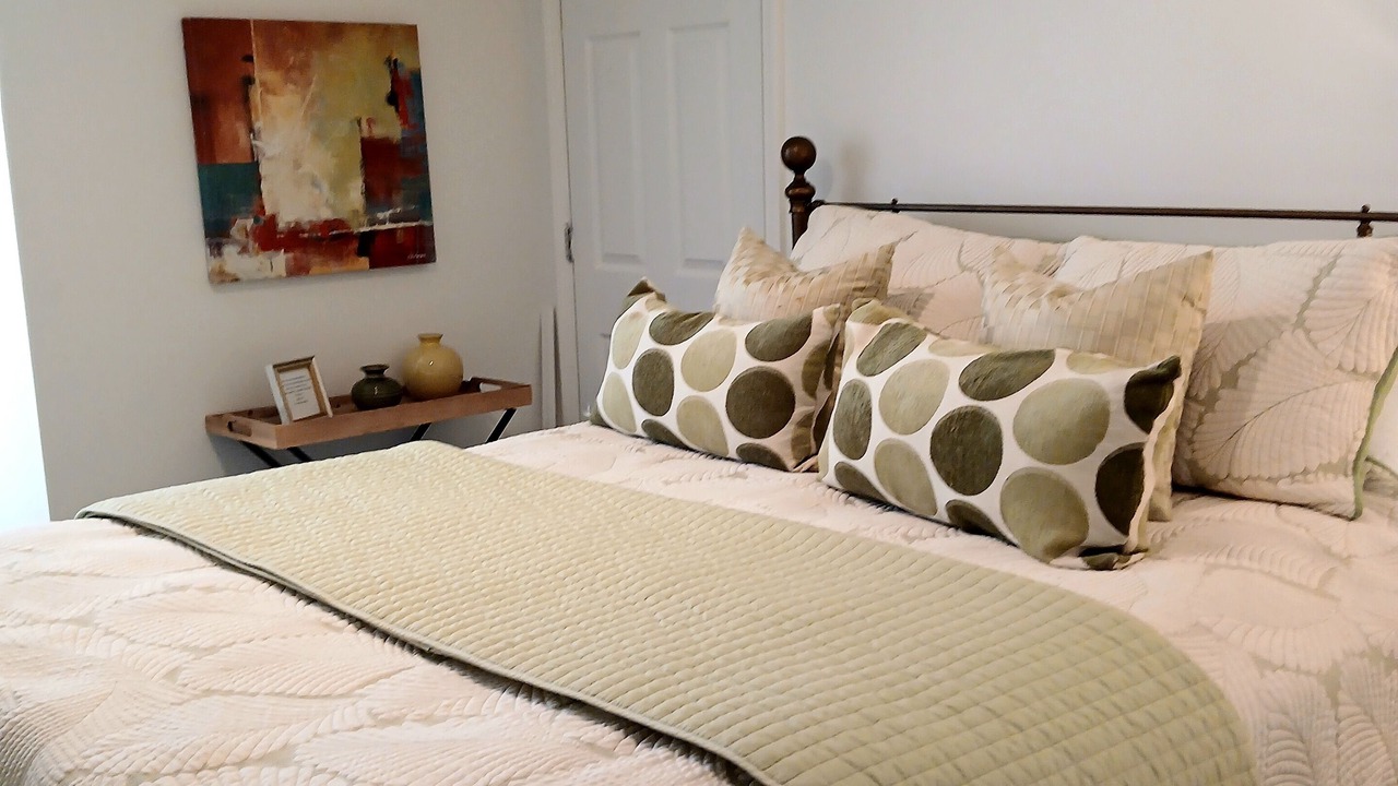 Photo of Others in Bowling Green