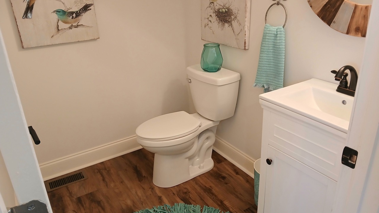 Photo of Bathroom in Bowling Green