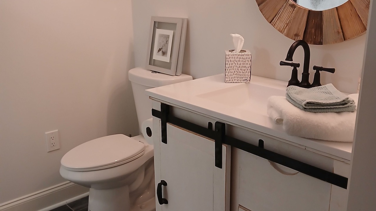 Photo of Bathroom in Bowling Green