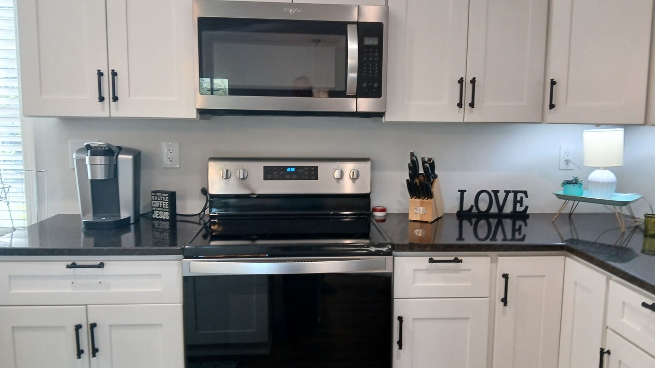 Photo of Kitchen in Bowling Green