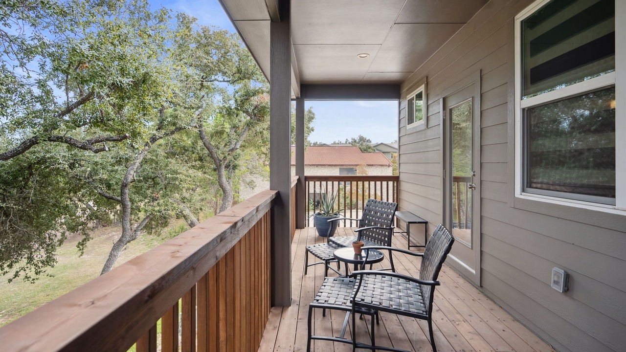 Photo of Patio Balcony in Point Venture