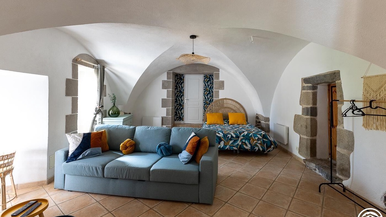 Photo of Livingroom in Aydat