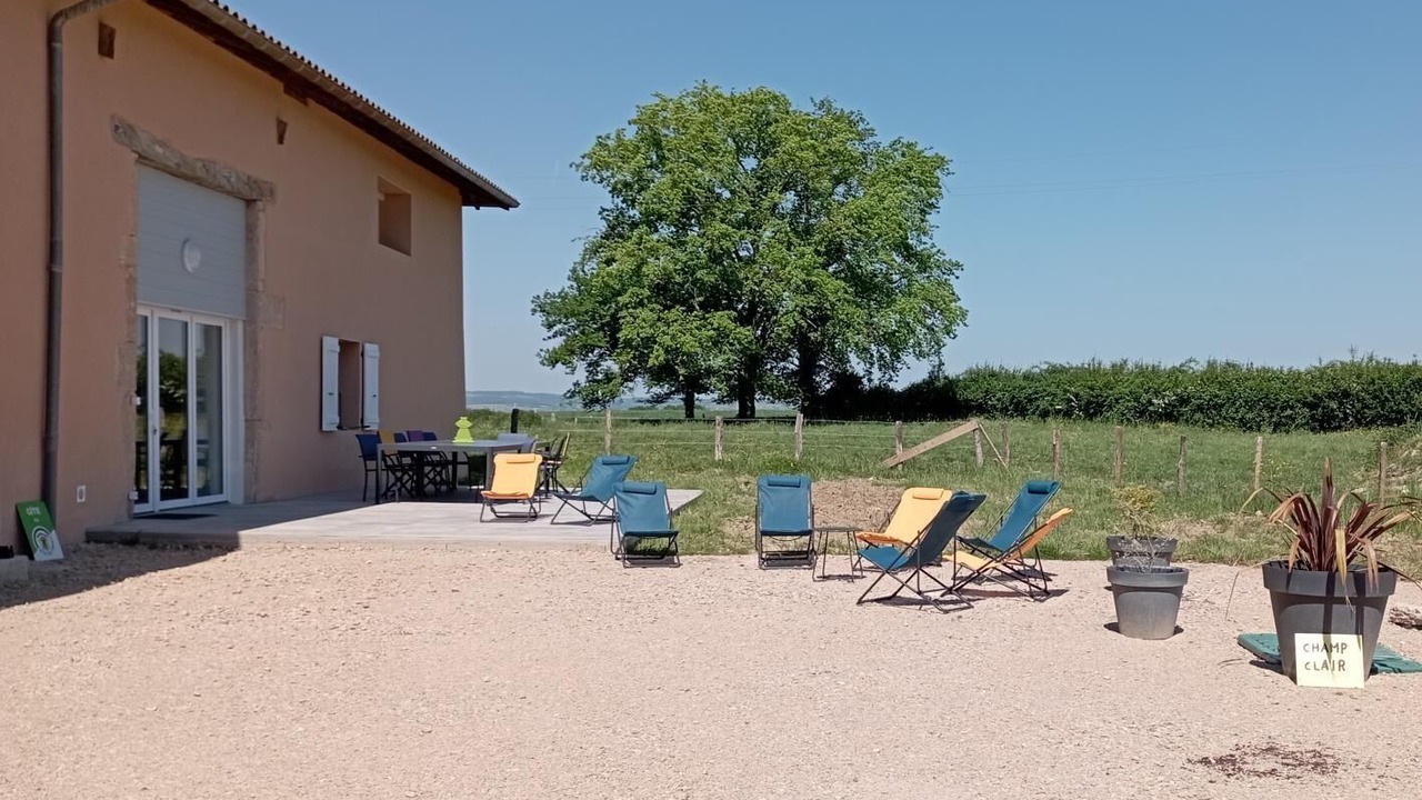 Photo of Outdoor in Saint-Benigne