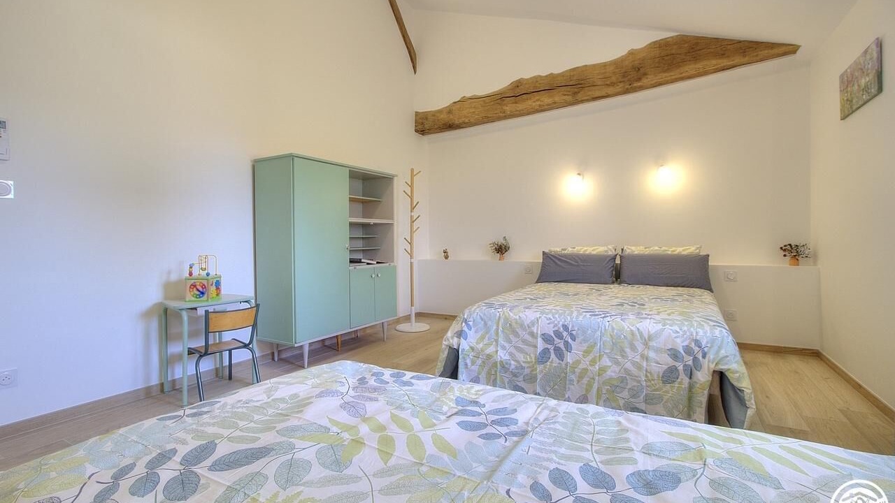 Photo of Bedroom in Saint-Benigne