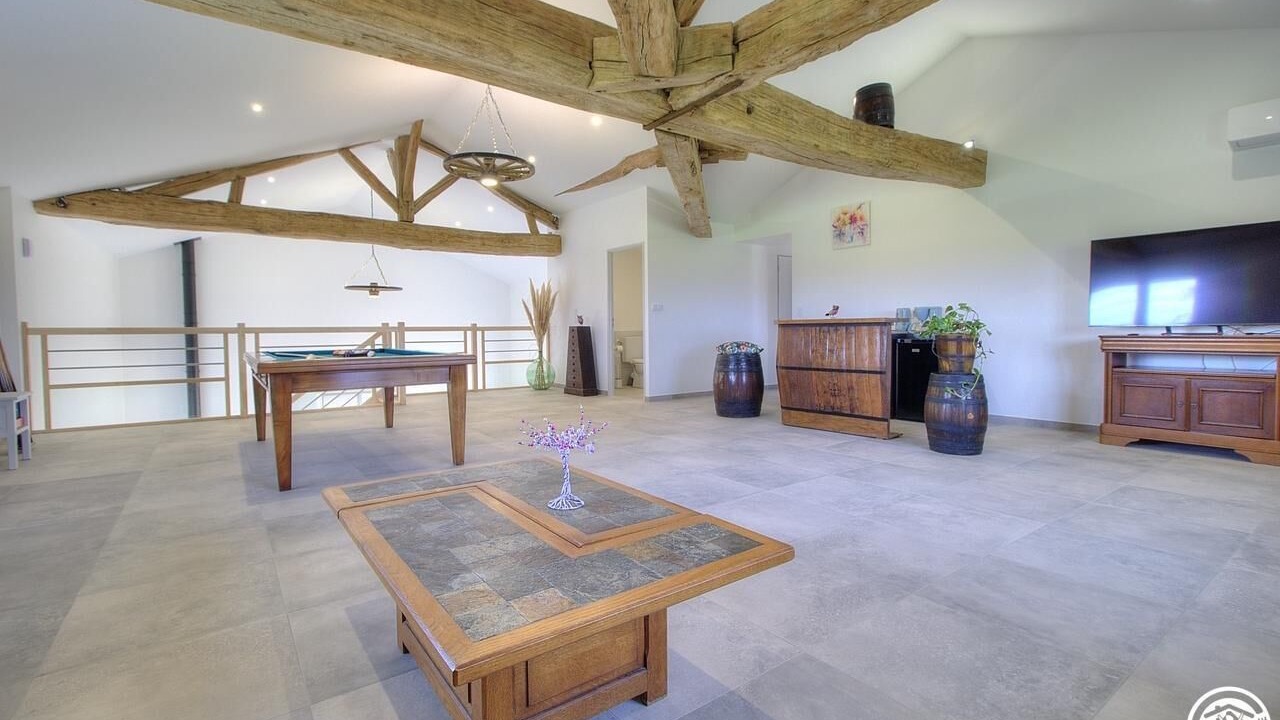 Photo of Bedroom in Saint-Benigne