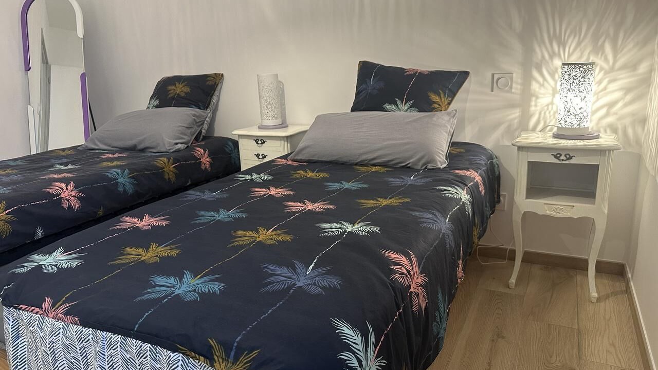 Photo of Bedroom in Saint-Benigne