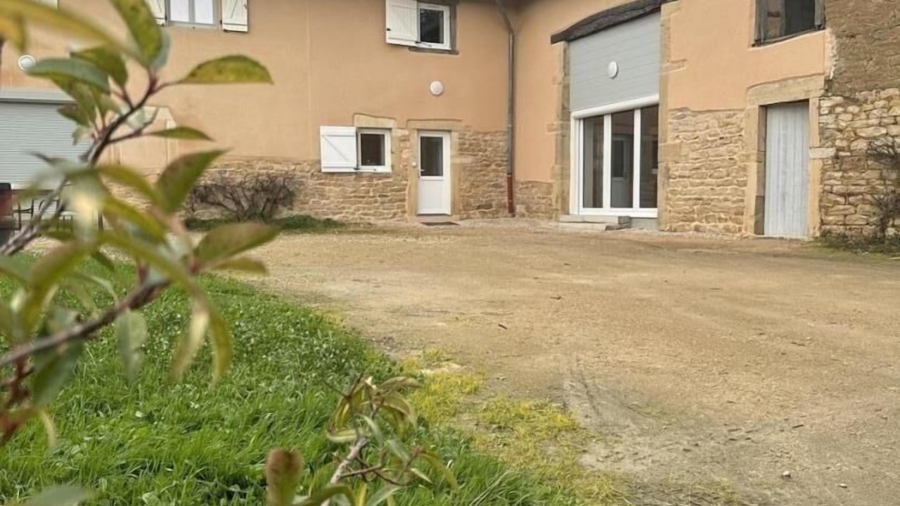 Photo of Outdoor in Saint-Benigne