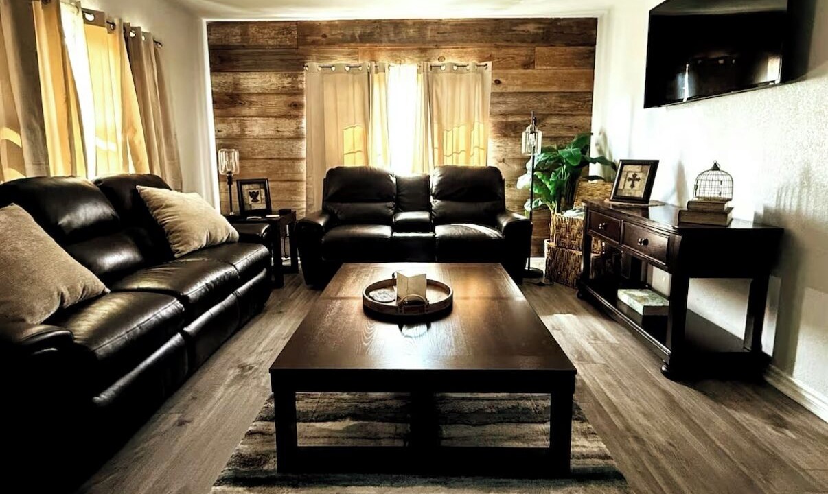 Photo of Livingroom in Magnolia