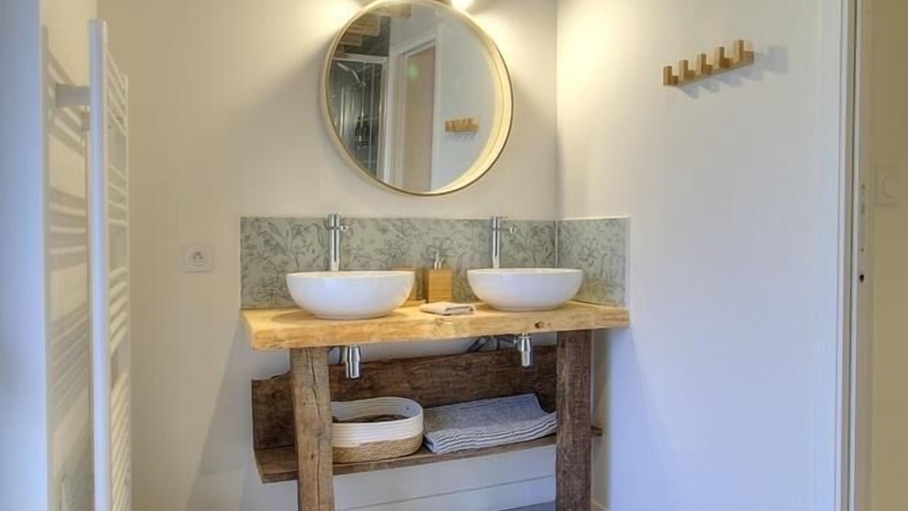 Photo of Bathroom in Les Echets