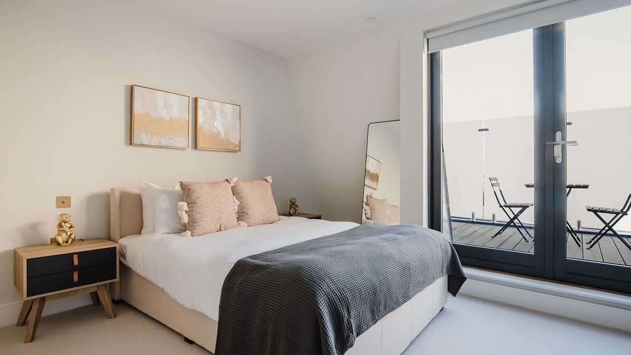 Photo of Bedroom in Sands End