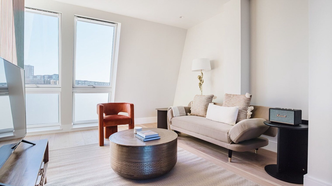 Photo of Livingroom in Sands End