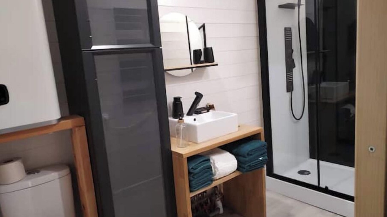 Photo of Bathroom in Les Moutiers-en-Retz