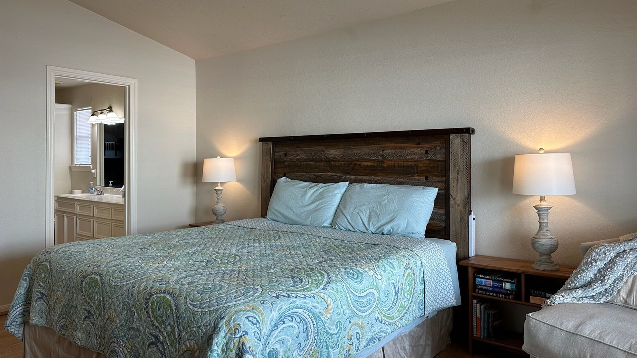 Photo of Bedroom in Surfside Beach