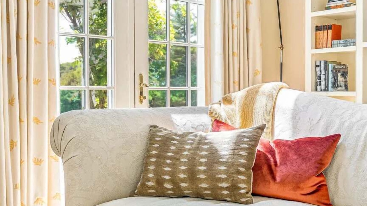 Photo of Livingroom in West Hartford