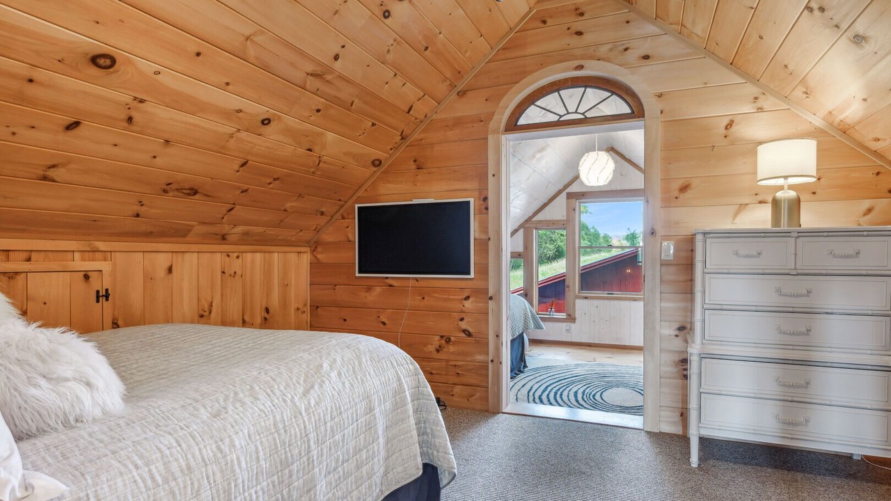 Photo of Bedroom in Woodstock