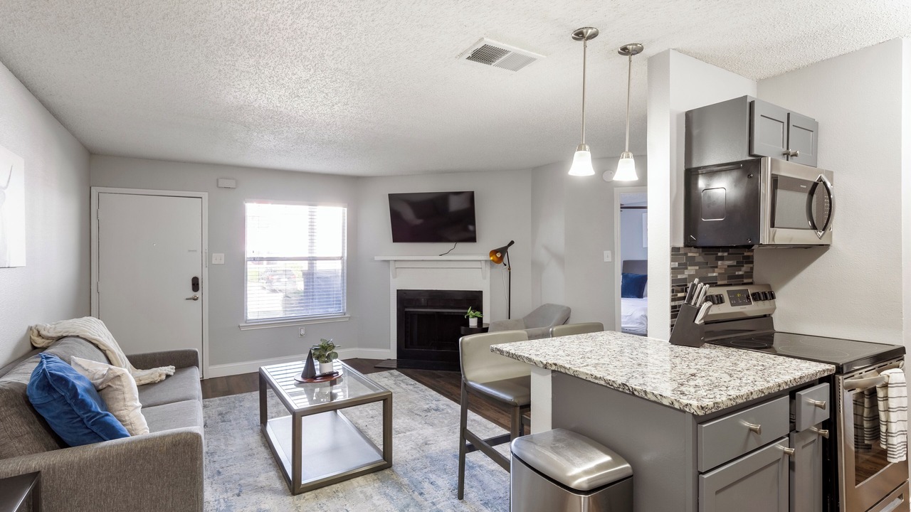 Photo of Livingroom in Grand Prairie