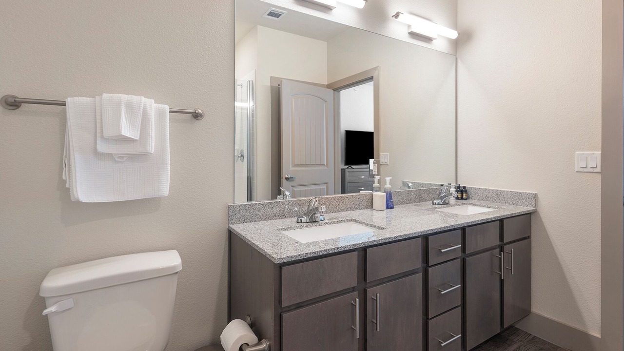 Photo of Bathroom in Manor