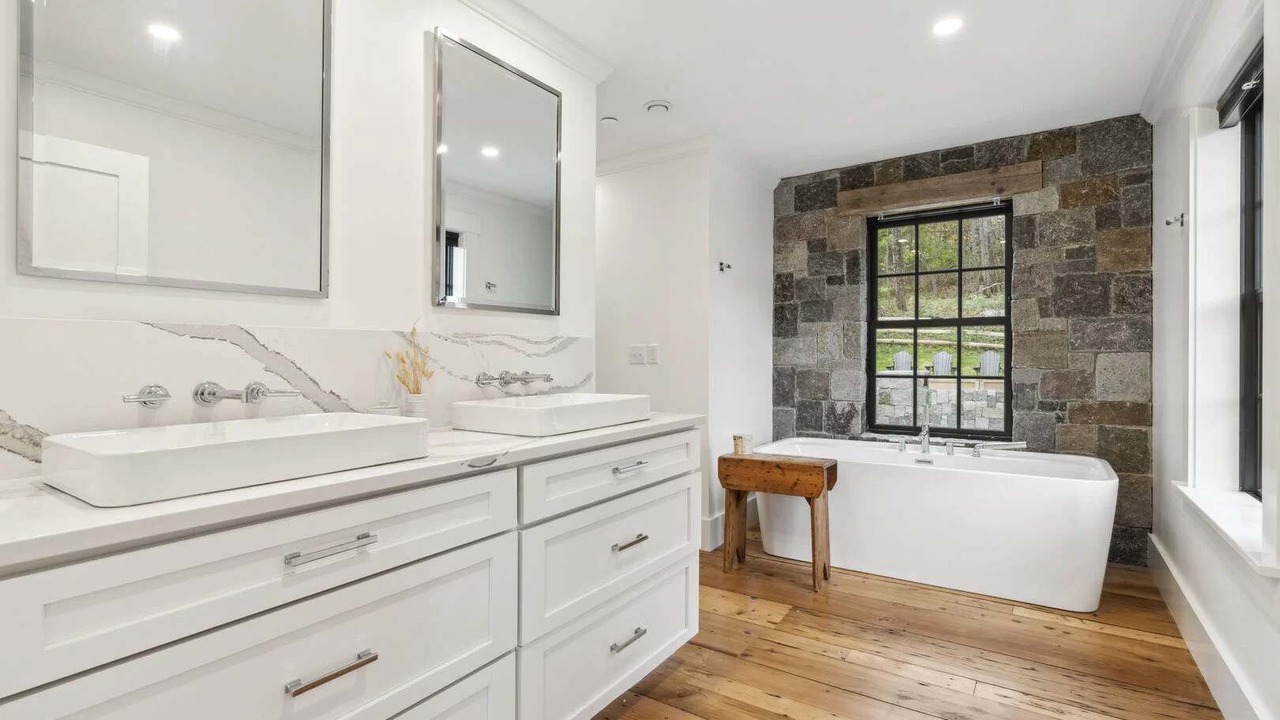 Photo of Bathroom in Woodstock