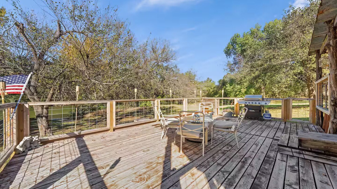 Photo of Outdoor in Gholson