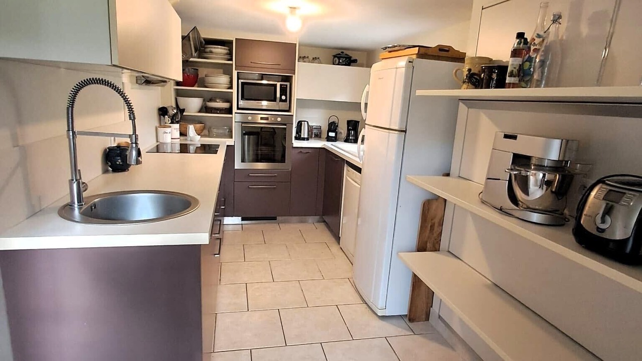 Photo of Kitchen in Neuillay-les-Bois