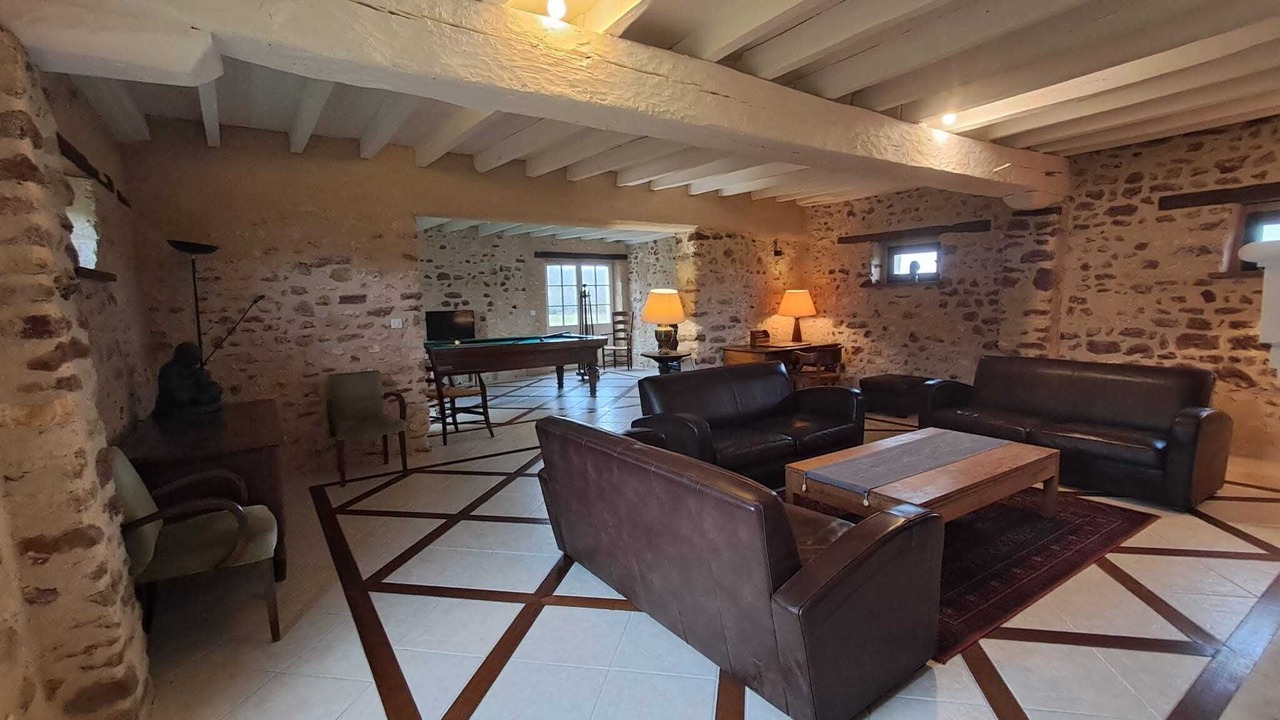 Photo of Others in Neuillay-les-Bois