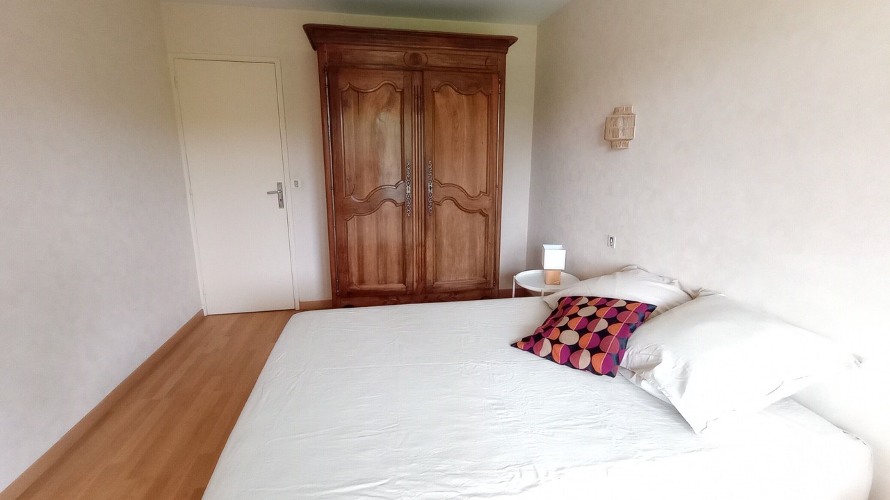 Photo of Others in Saint-Gaultier