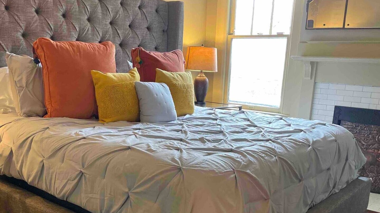 Photo of Bedroom in Victorian Village