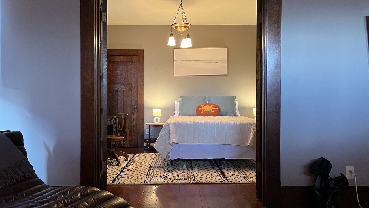 Photo of Bedroom in Victorian Village