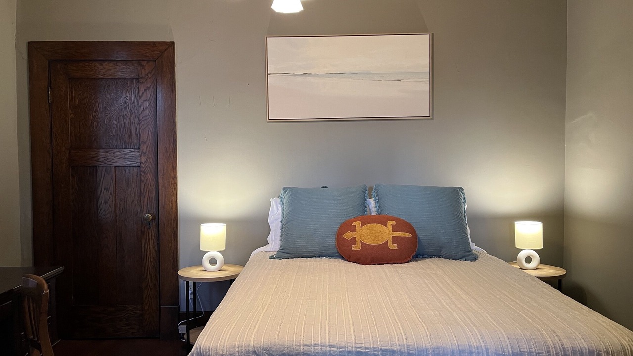 Photo of Bedroom in Victorian Village