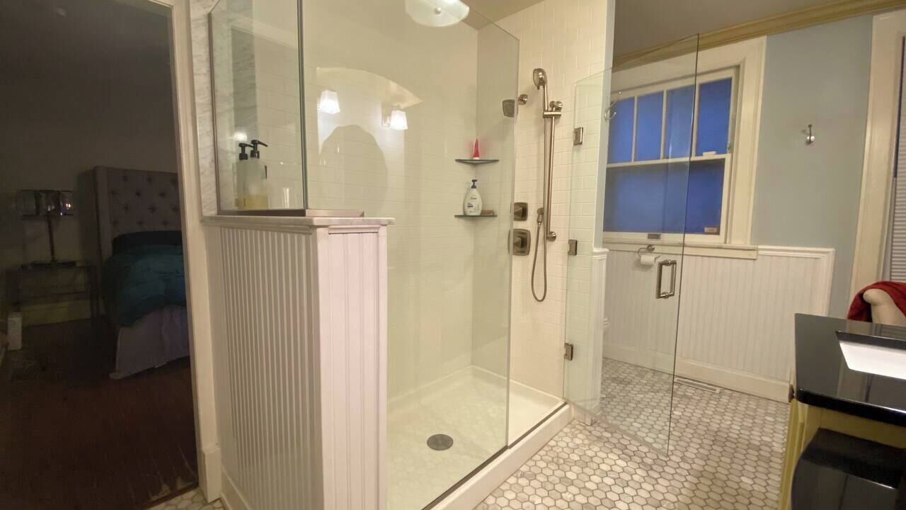 Photo of Bathroom in Victorian Village