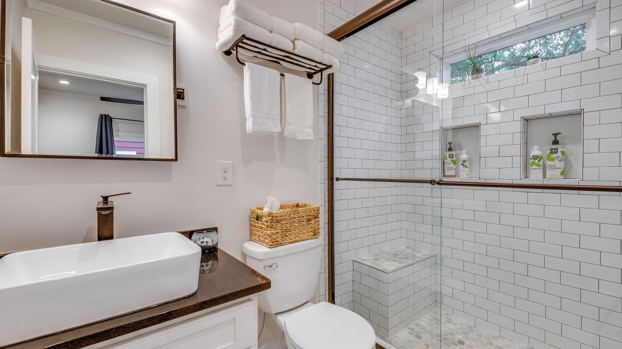 Photo of Bathroom in Old Fourth Ward