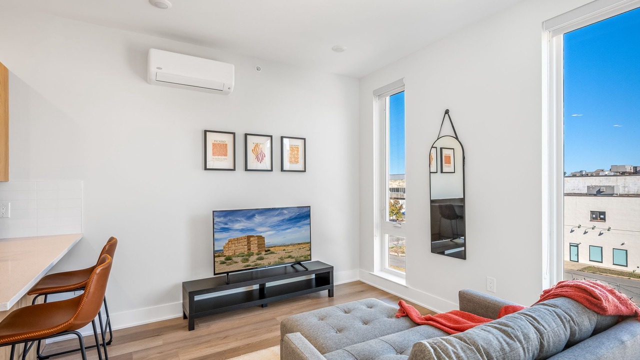 Photo of Livingroom in Germantown