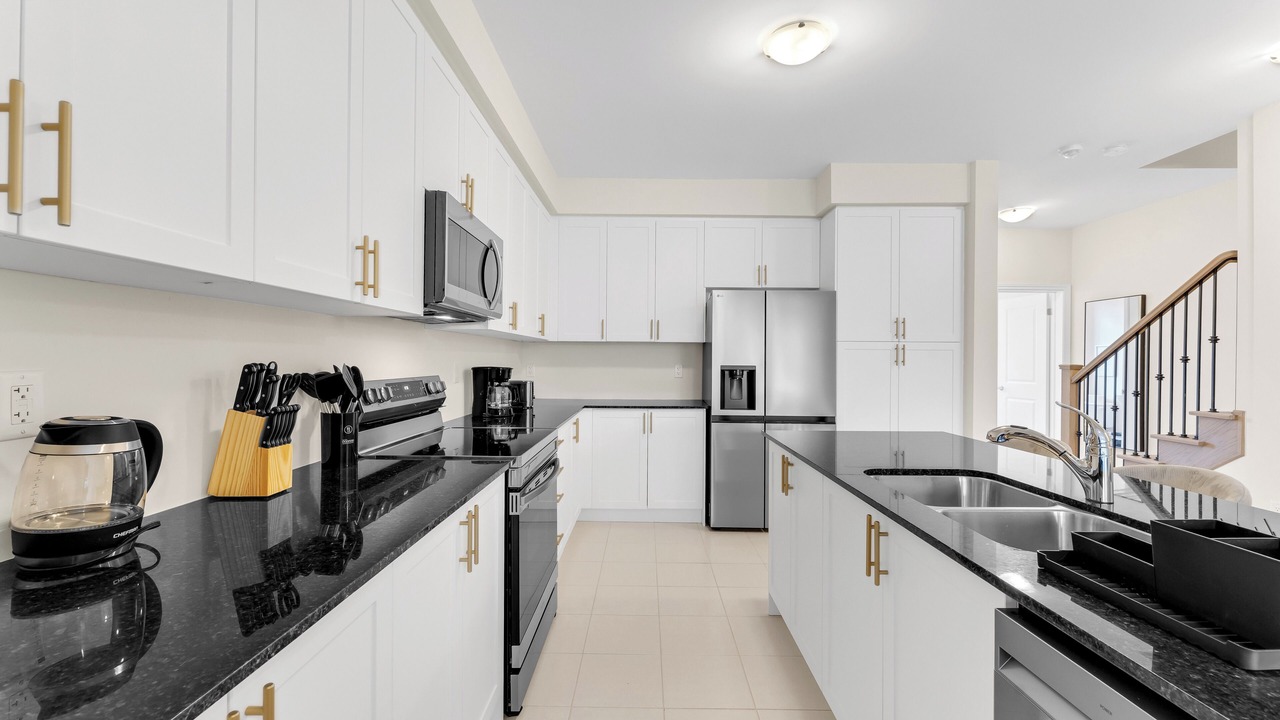 Photo of Kitchen in Oakville