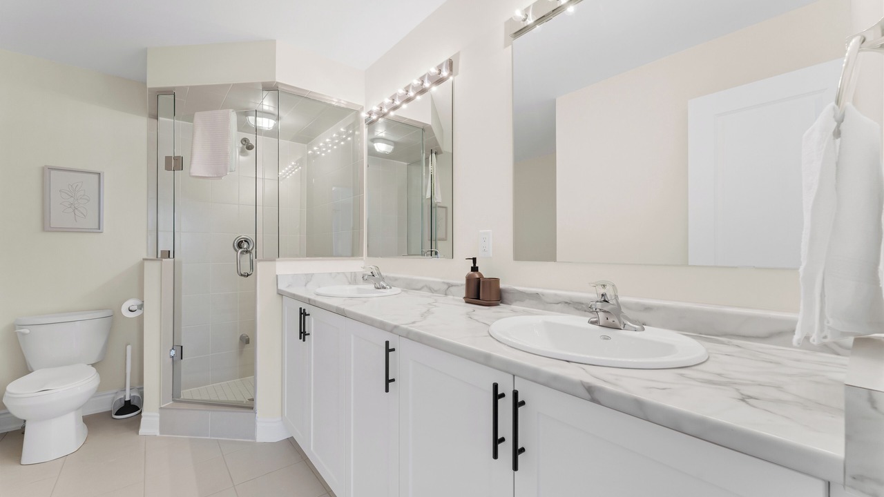 Photo of Bathroom in Oakville