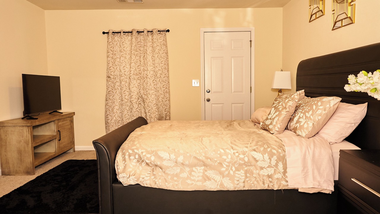 Photo of Bedroom in Duluth