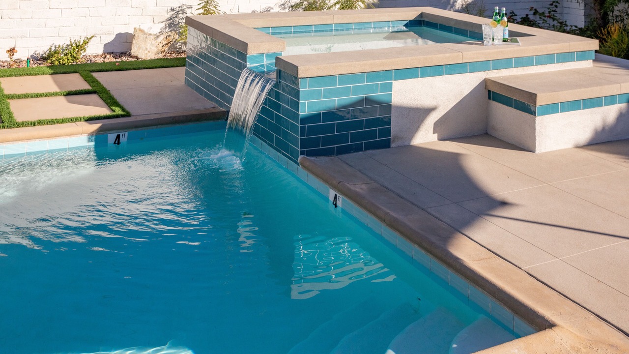 Photo of Outdoor in Warm Sands