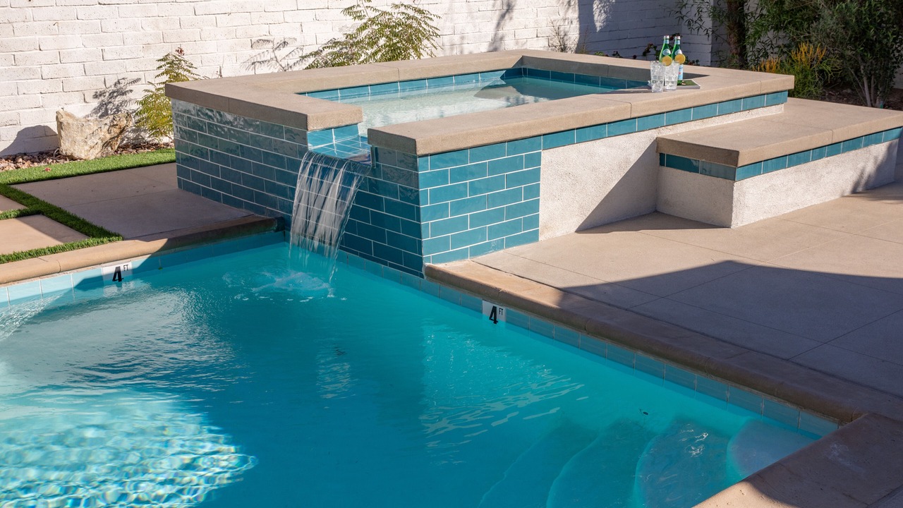 Photo of Outdoor in Warm Sands