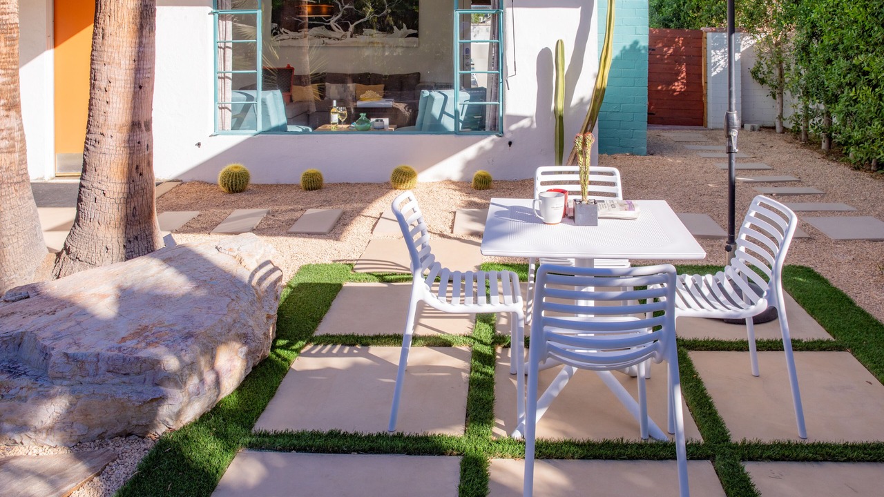 Photo of Outdoor in Warm Sands