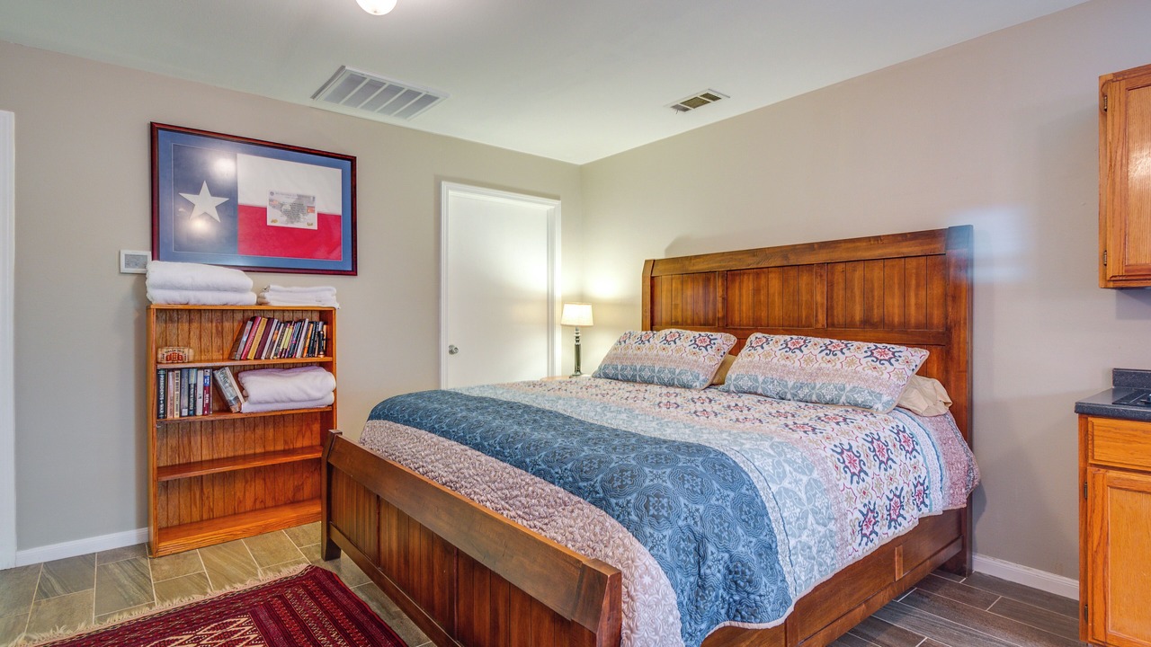 Photo of Bedroom in Wellborn