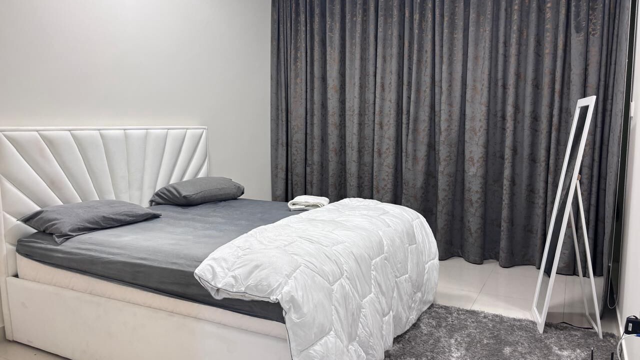 Photo of Bedroom in Trade Center