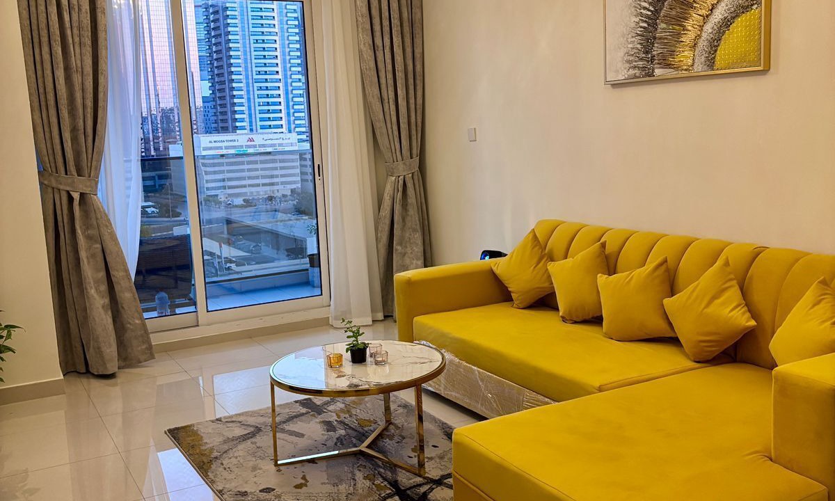 Photo of Livingroom in Trade Center