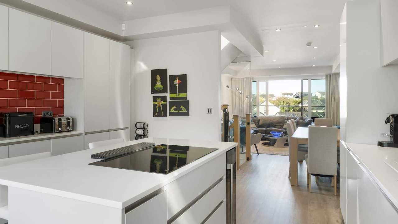 Photo of Others in Porth