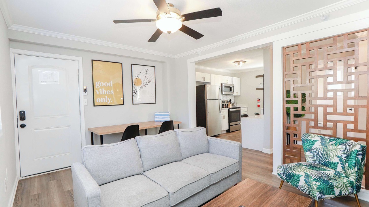 Photo of Livingroom in Cottage Line