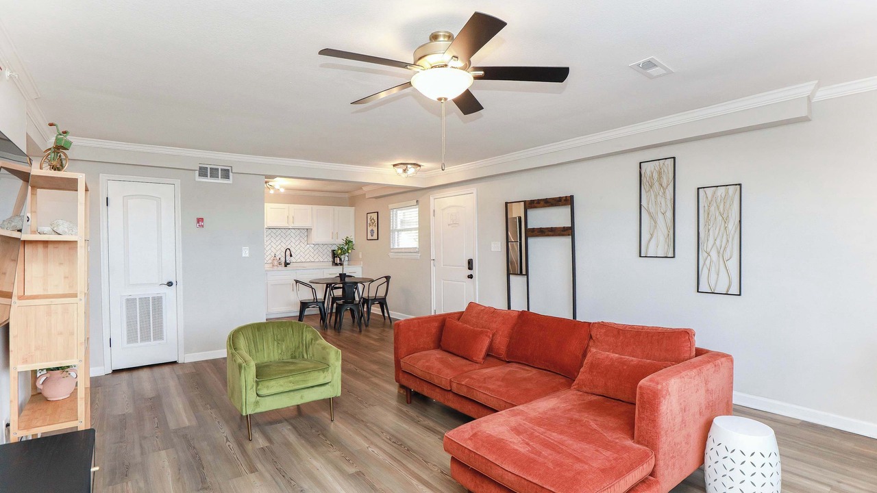 Photo of Livingroom in Cottage Line