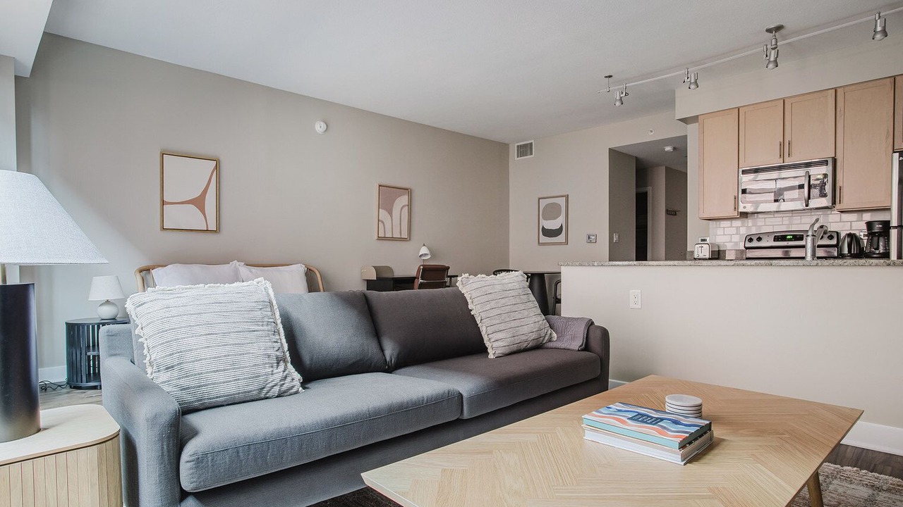 Photo of Livingroom in Mount Vernon Square