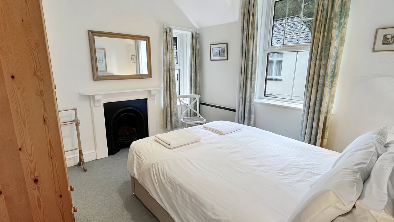 Photo of Bedroom in Lynton